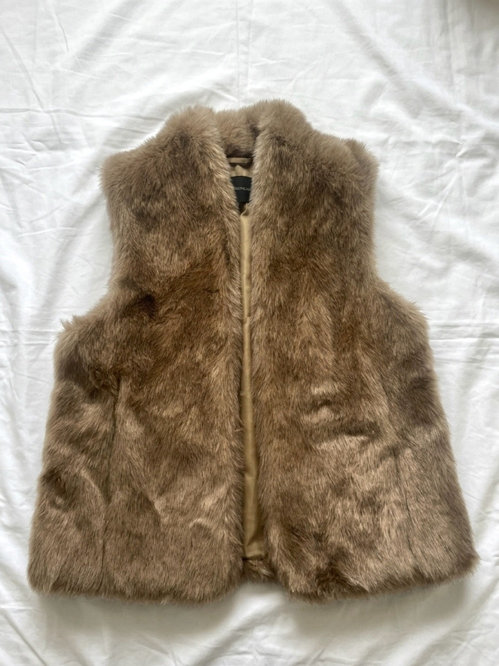 Banana Republic Faux Fur Vest Women’s M